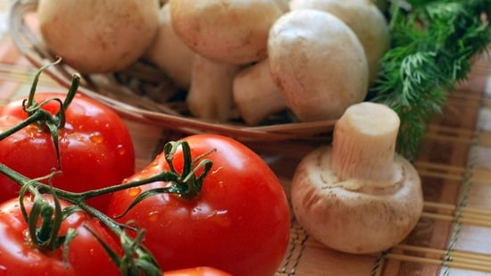 How to keep your fruits and veggies fresh like a pro