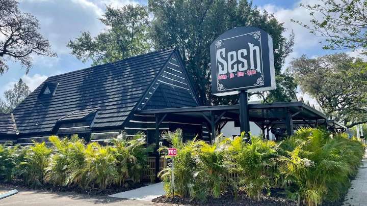 Did St. Petersburg restaurant Sesh go out of business?