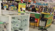 Asaltaron con Armas de Fuego Tienda de Supermercado en Puebla para Robar Celulares