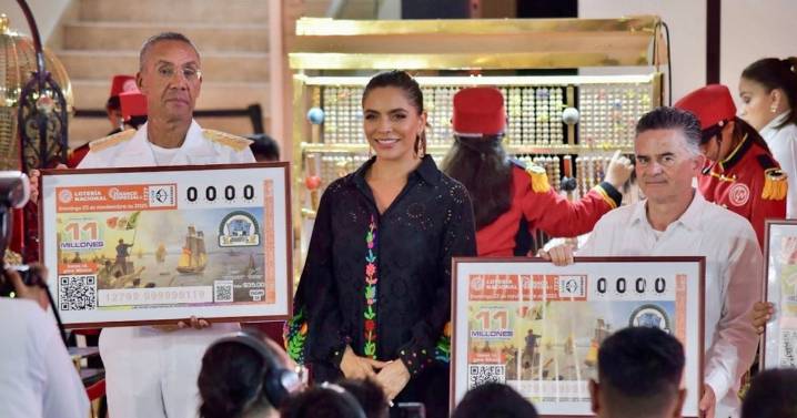 Lotería Nacional realiza sorteo para honrar 200 años de la Consolidación de la Independencia en el Mar