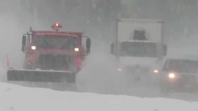 Ahead of season’s first snow, Des Moines readies plows and warns of slick travel