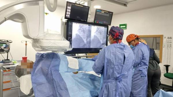 Realizan primera trombectomía pulmonar endovascular en Chihuahua