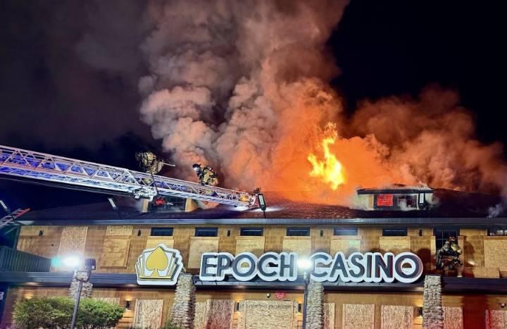 Second-alarm fire erupts at vacant Epoch Casino in Rancho Cordova