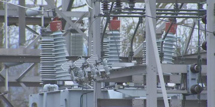 Man pleads guilty to damaging Oregon substation in 2022