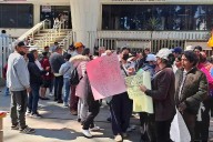 Bloquean Paseo Colón por desabasto de medicinas en Hospital para el Niño