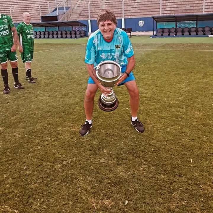 Profundo pesar por la muerte de Mauricio Gianfrancesco, exarquero de Sarmiento