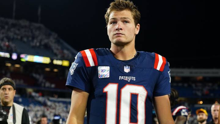 Why Former MVP Quarterback Praised Drake Maye, Patriots Offense