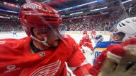 Wings let third-period lead slip away, watch Buffalo win 5