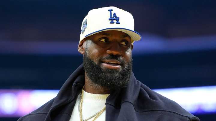 LeBron James season debut: Lakers star returns to a team that needs a new him