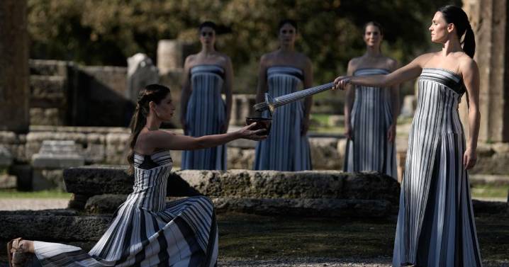 The top photos of the day by AP's photojournalists