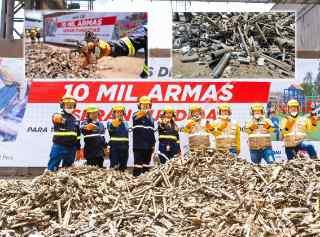 DESTRUYEN ARMAS ILEGALES