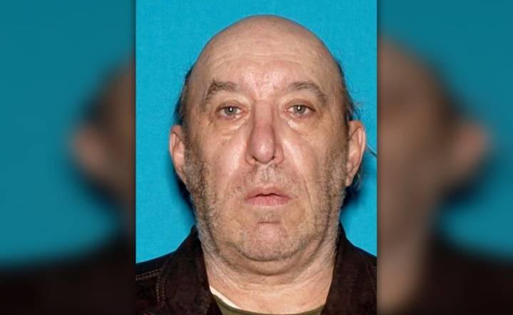 N.J. SWAT team arrests armed man in 'hoarder' home with rotting woman's body