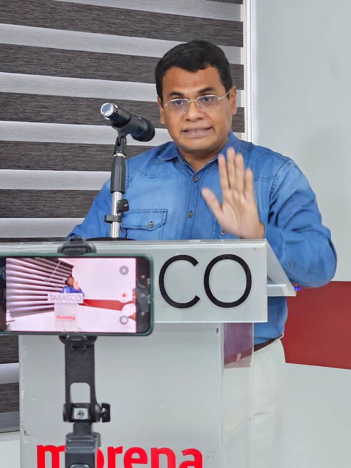 Morena Tabasco acusa a oposición de politizar el asesinato del alcalde de Uruapan