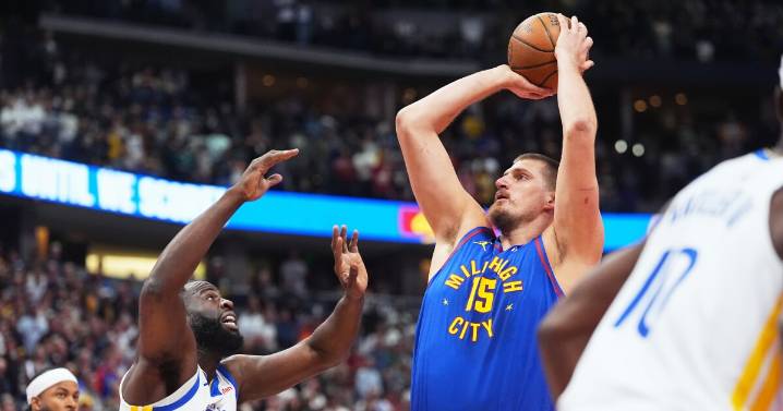 Nuggets dominate Warriors without Stephen Curry 129-104 Friday night, Nikola Jokic just shy of triple