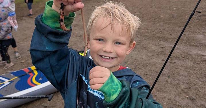 Friends of Youth and Nature connecting kids to nature