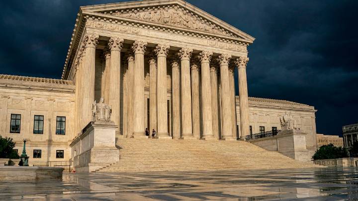 Supreme Court turns down Tampa Christian school’s pregame prayer case