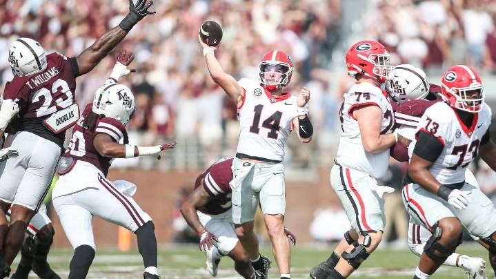 Gunner Stockton throws for three touchdowns as No. 5 Georgia beats Mississippi State 41