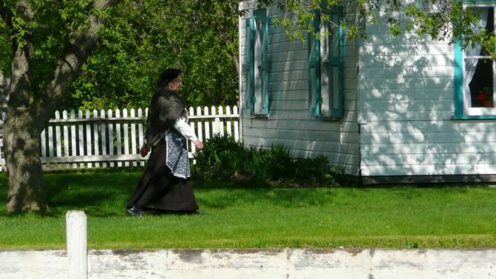 Costumed Museum Volunteer Mistaken for "Real Authentic Mennonite"