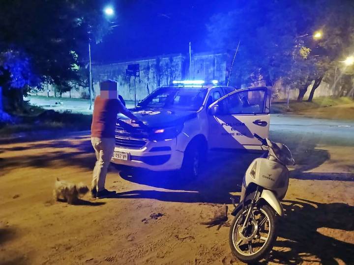 Tras una persecución detuvieron a un sujeto que transportaba envoltorios de cocaína listos para la venta