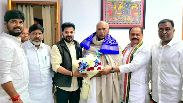 Naveen Yadav, Revanth Reddy, meet Congress high command in Delhi