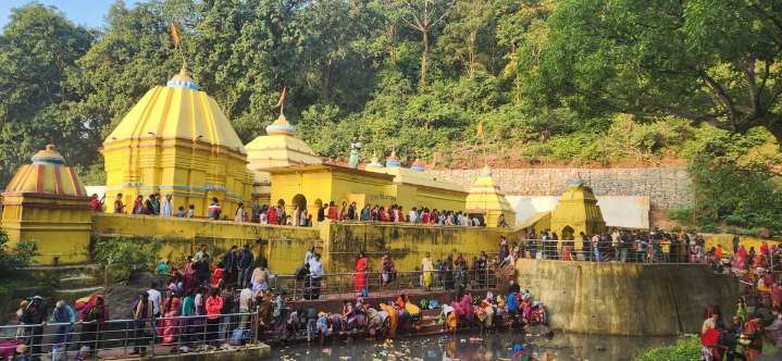 Odisha celebrates Kartika Purnima with miniature boats at water bodies