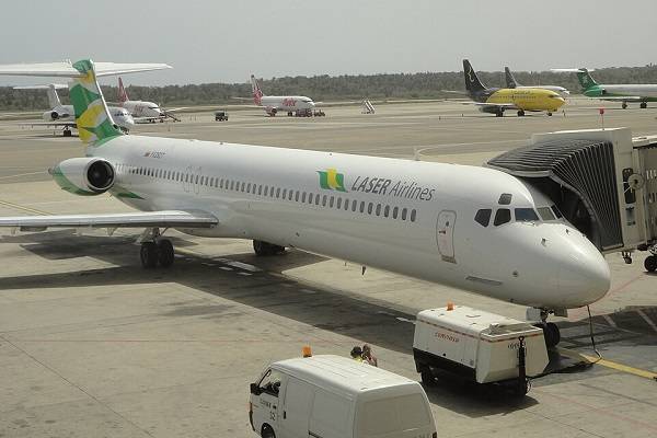 Alerta aérea de EE. UU. obliga a suspender vuelos hacia Venezuela