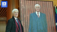 Katter's present comes early, Coalition stalls on net zero New Year's resolution