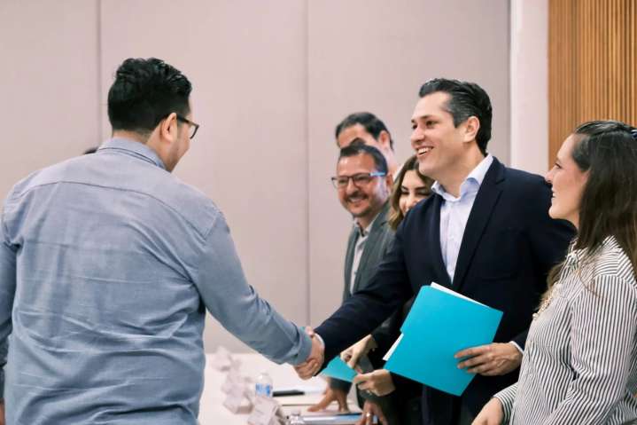 Impulsan 11,700 empleos formales