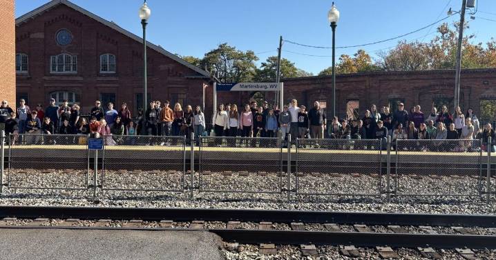 Capon Bridge Middle School tours the Martinsburg Roundhouse and Harpers Ferry
