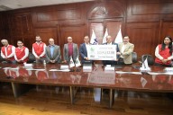 Entrega UACH donativo a Cruz Roja Mexicana