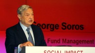 George Soros donó $250.000 a un grupo británico que trabaja para censurar portales de noticias de derecha