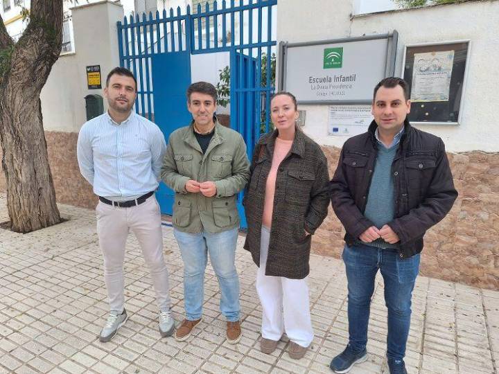 El PSOE responsabiliza al PP por los recortes en educación