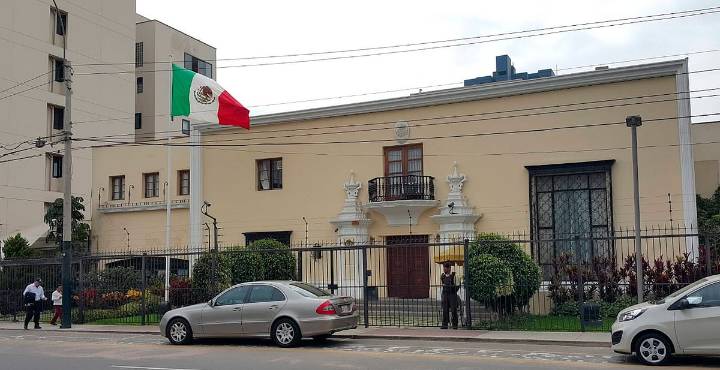 Perú garantiza respeto a inmunidades diplomáticas de México