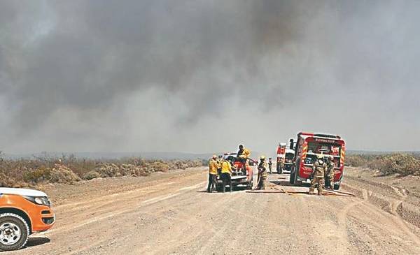 Más de 1.500 hectáreas afectadas en incendios que siguen activos entre rutas 8, 25, 3, 4 y 8