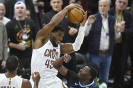 Deadspin | NBA roundup: Cavaliers pull off comeback to edge past Grizzlies
