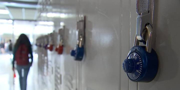 Shutdown hurting Arizona schools whose budgets are mostly federal money