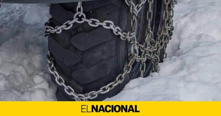 Alerta por nevadas en Cataluña: en qué carreteras es obligatorio llevar cadenas