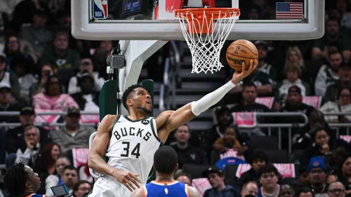 Milwaukee Bucks injury report: Is Giannis playing…
