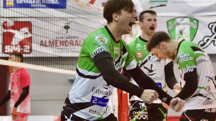 El Voleibol Almendralejo quiere mirar arriba y debe ganar a Marbella
