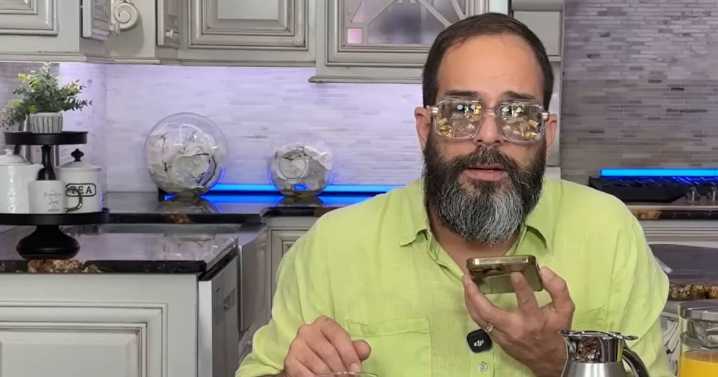 Alex Otaola tiene una curiosa relación con ChatGPT: "No sé por qué me trata así"