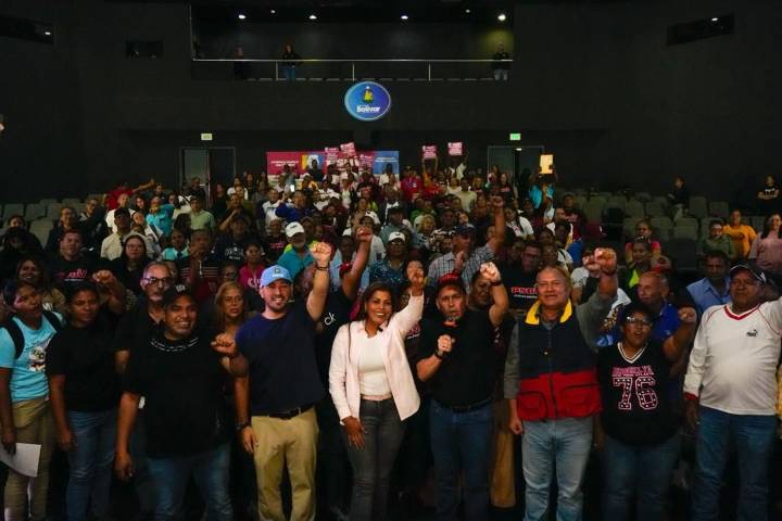 Inició conformación de Comandos de Comunidades Bolivarianos en Bolívar