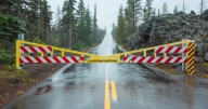 Seasonal closure of McKenzie Pass's east side starts Nov. 6