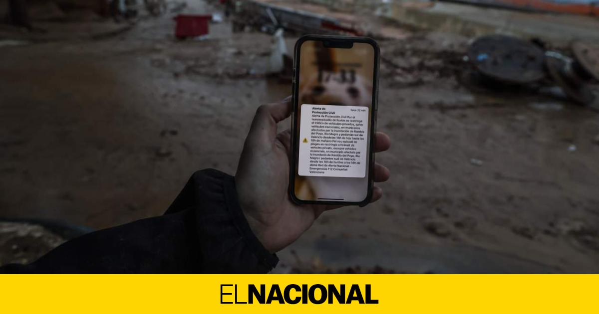 ¿Hay un exceso de alertas tras la DANA para curarse en salud? "Es mejor pecar por exceso que por defecto"