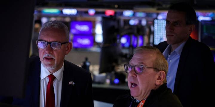 Las acciones argentinas treparon hasta 7% en Wall Street y el riesgo país quedó por debajo de los 650 puntos