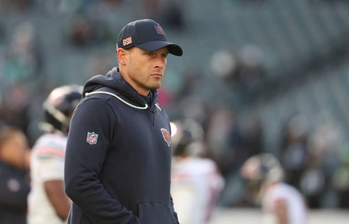 Column: Shirtless Ben Johnson is exactly what Chicago needed on a snowy holiday weekend