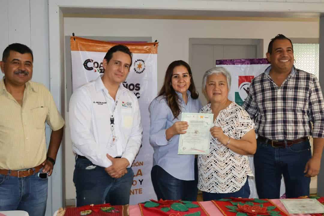DIF San Juan de Sabinas concluye exitoso taller navideño