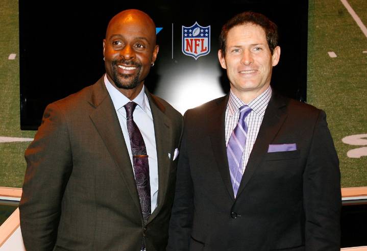 49ers Legends Steve Young & Jerry Rice Announce New Project For San Francisco The San Francisco 49ers' legend quarterback Steve Young joins hands with former wide-receiver, this time for a different a