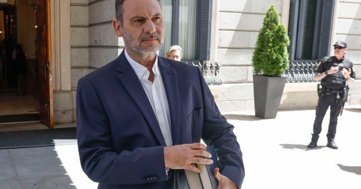 El juez cita el día 27 a Ábalos y a Koldo García para decidir si los mantiene en libertad