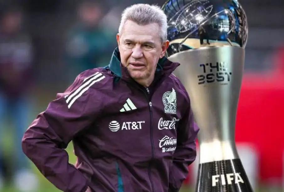 Javier Aguirre, a dos triunfos de ser el tercer DT con más victorias del Tri y nominado al premio The Best