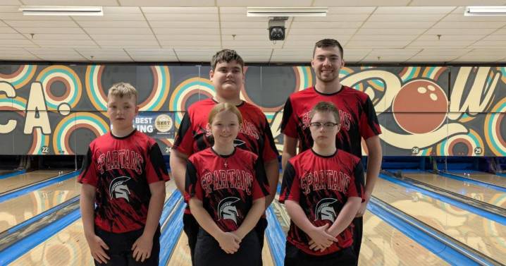 Emporia High Unified Bowling Ends Season with Tenth Place Finish at Regionals